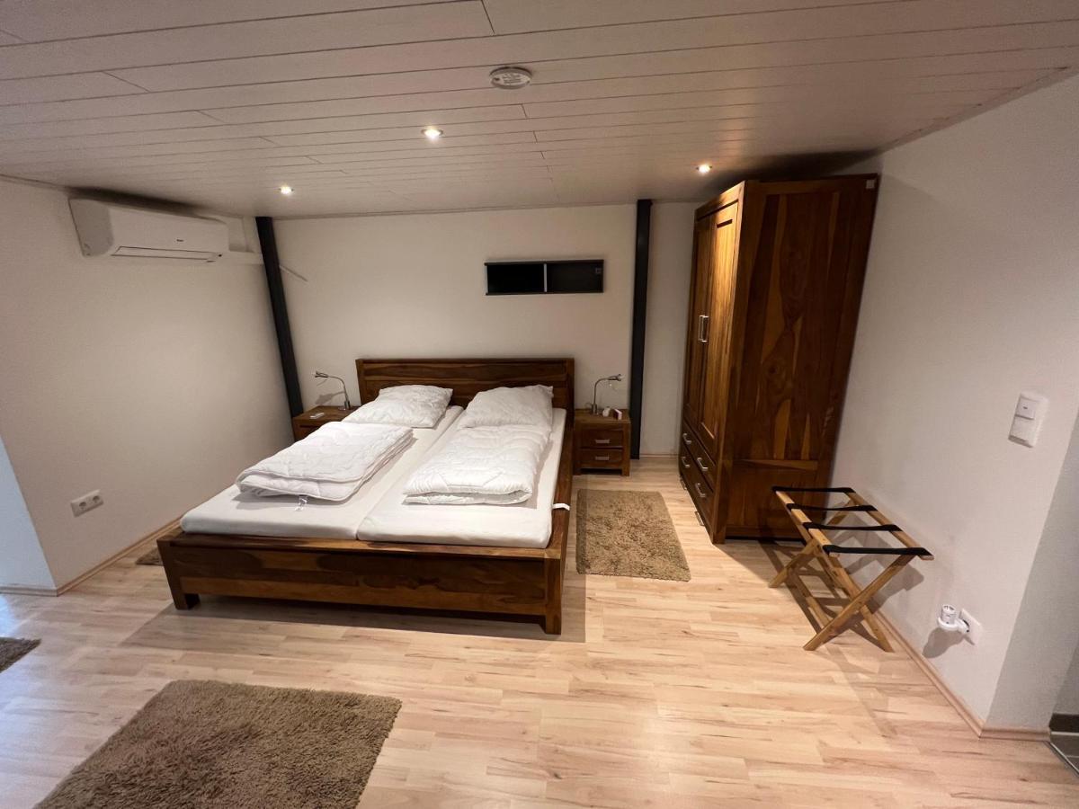 Loft Mit 2 Schlafzimmern Und E- Ladestation Apartment Fürth Екстериор снимка